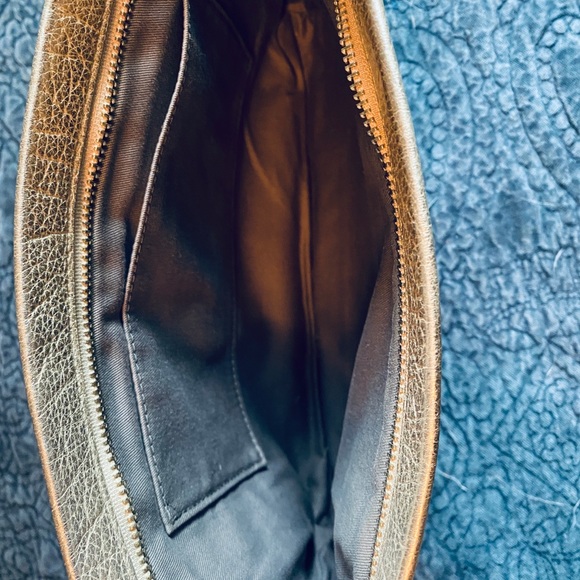 Authentic Coach Clutch - Picture 6 of 8